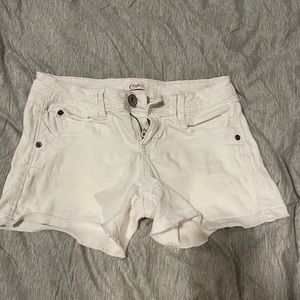 Women’s Candie’s White Denim Shorts (Size 1)